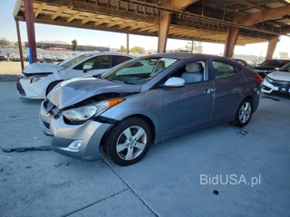 HYUNDAI ELANTRA GLS