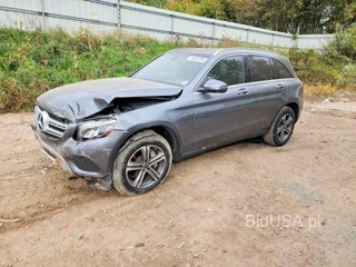 MERCEDES-BENZ GLC 300 4MATIC