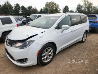 CHRYSLER PACIFICA TOURING L