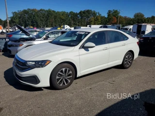 VOLKSWAGEN JETTA S