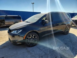 CHRYSLER PACIFICA TOURING L