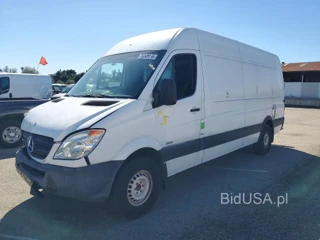 MERCEDES-BENZ SPRINTER 2500