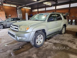 TOYOTA 4RUNNER SR5