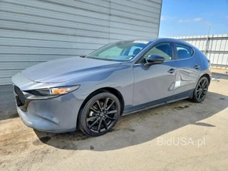 MAZDA 3 PREFERRED