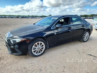 MERCEDES-BENZ A 220