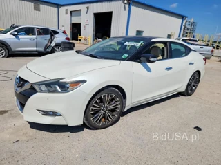 NISSAN MAXIMA PLATINUM