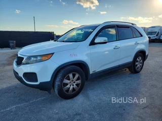 KIA SORENTO LX