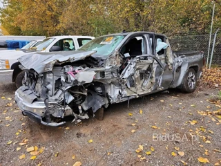 GMC SIERRA K1500 SLE