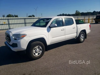 TOYOTA TACOMA SR V6