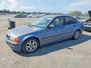 BMW 323 I