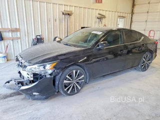 NISSAN ALTIMA SR