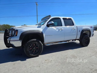 GMC SIERRA K1500 SLT