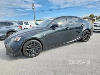 LEXUS IS 200T
