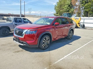 NISSAN PATHFINDER PLATINUM