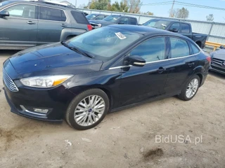 FORD FOCUS TITANIUM