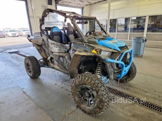 POLARIS RZR