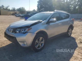 TOYOTA RAV4 XLE