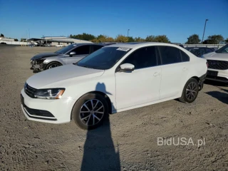 VOLKSWAGEN JETTA SE