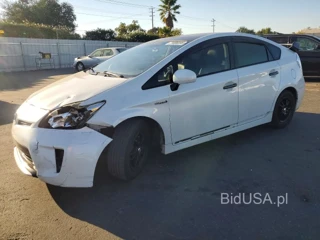 TOYOTA PRIUS THREE