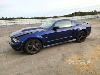 FORD MUSTANG GT