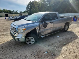 TOYOTA TUNDRA SR5