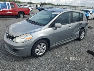 NISSAN VERSA 1.8 S