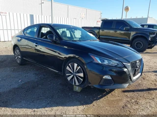 NISSAN NISSAN ALTIMA SV FWD