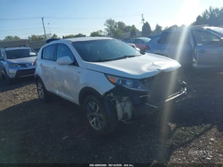 KIA KIA SPORTAGE LX