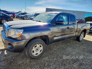 TOYOTA TACOMA ACCESS CAB