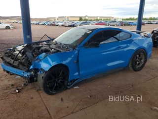 FORD MUSTANG GT