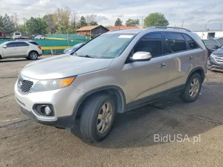 KIA SORENTO LX