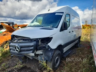MERCEDES-BENZ SPRINTER 2500