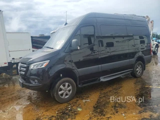MERCEDES-BENZ SPRINTER 2500
