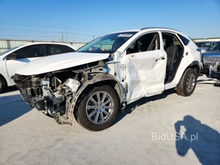 LEXUS NX 200T BASE