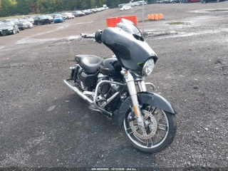 HARLEY-DAVIDSON HARLEY-DAVIDSON FLHX STREET GLIDE