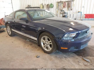 FORD FORD MUSTANG V6/V6 PREMIUM