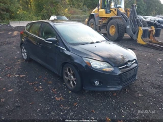 FORD FORD FOCUS TITANIUM