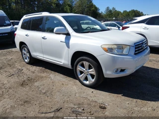 TOYOTA TOYOTA HIGHLANDER LIMITED