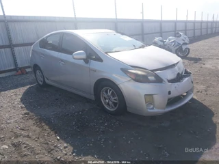TOYOTA TOYOTA PRIUS TWO