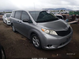 TOYOTA TOYOTA SIENNA BASE V6