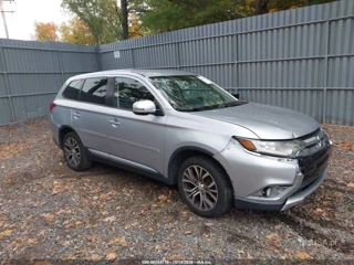 MITSUBISHI MITSUBISHI OUTLANDER SE