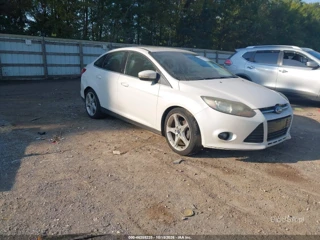 FORD FORD FOCUS TITANIUM