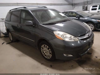 TOYOTA TOYOTA SIENNA LIMITED