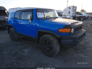 TOYOTA TOYOTA FJ CRUISER