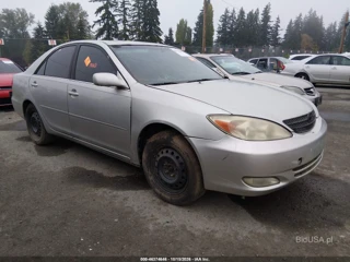 TOYOTA TOYOTA CAMRY SE