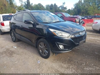 HYUNDAI HYUNDAI TUCSON SE