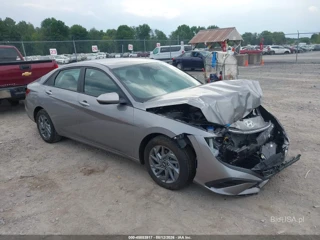 HYUNDAI HYUNDAI ELANTRA SEL