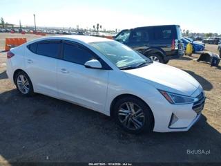 HYUNDAI HYUNDAI ELANTRA SEL