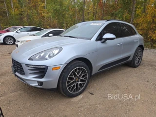 PORSCHE MACAN S