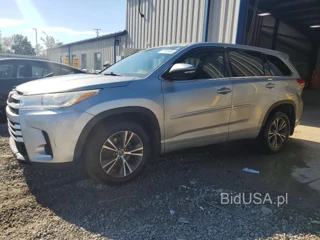 TOYOTA HIGHLANDER LE